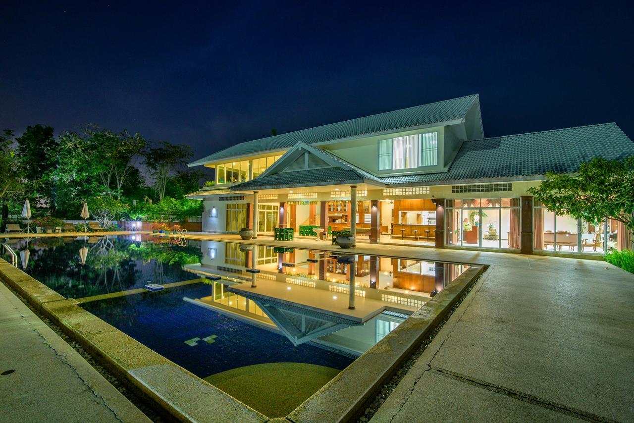 Hua Hin Condotel & Resort Taweeporn Екстер'єр фото