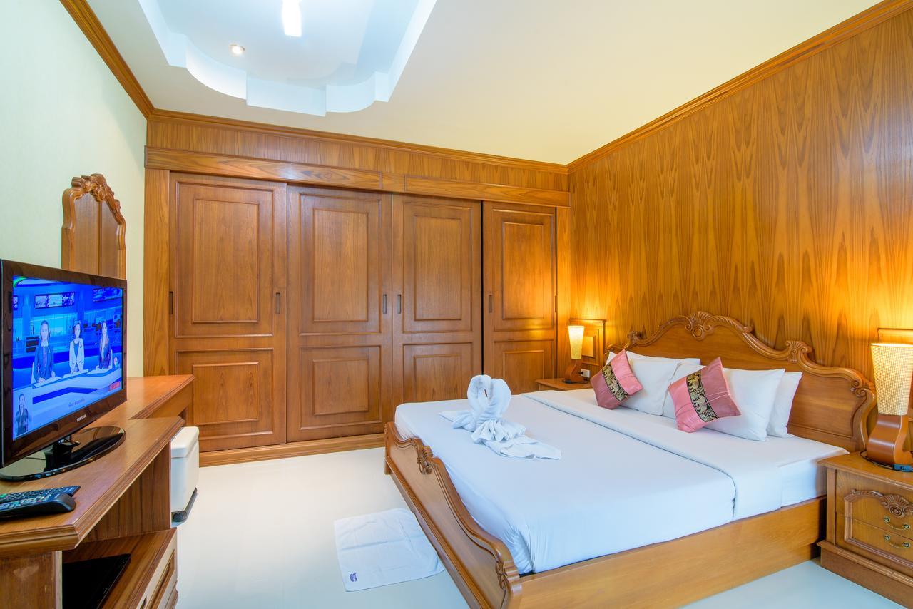 Hua Hin Condotel & Resort Taweeporn Екстер'єр фото