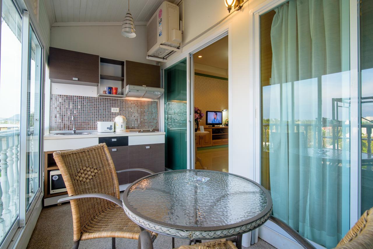 Hua Hin Condotel & Resort Taweeporn Екстер'єр фото